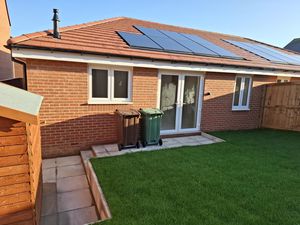 Photo 5- click for photo gallery